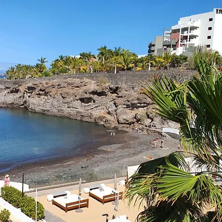 Sea&sun Paradise, Heated Pool, 2br, Parking Апартаменты