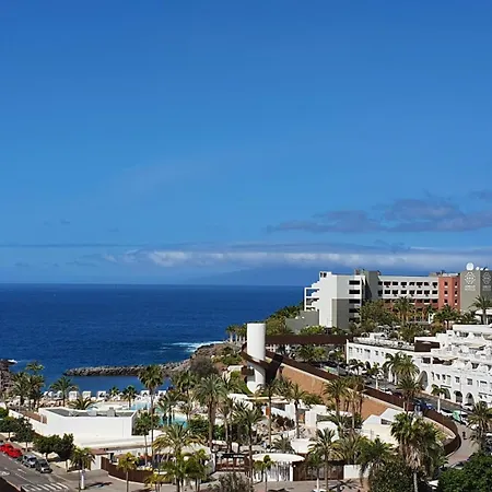 Апартаменты Sea&sun Paradise, Heated Pool, 2br, Parking