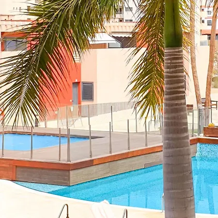 Апартаменты Sea&sun Paradise, Heated Pool, 2br, Parking Плайя-Параисо