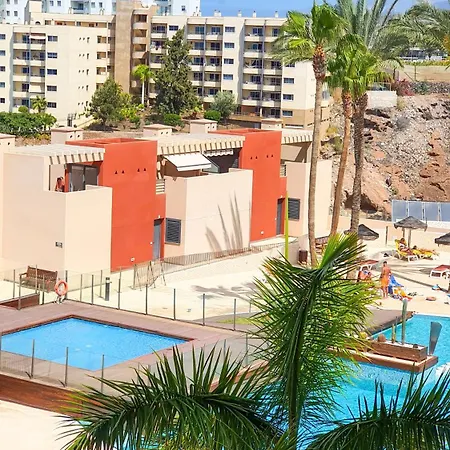 Апартаменты Sea&sun Paradise, Heated Pool, 2br, Parking *