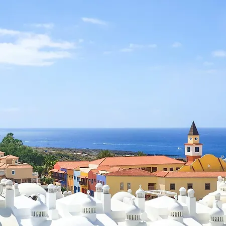 Azure Paraiso, 2Br, Ocean View, Heated Pool, Parking