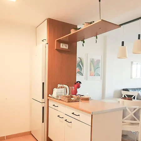 Апартаменты Sea&sun Paradise, Heated Pool, 2br, Parking *