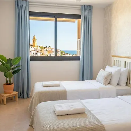 Sea&sun Paradise, Heated Pool, 2br, Parking Апартаменты