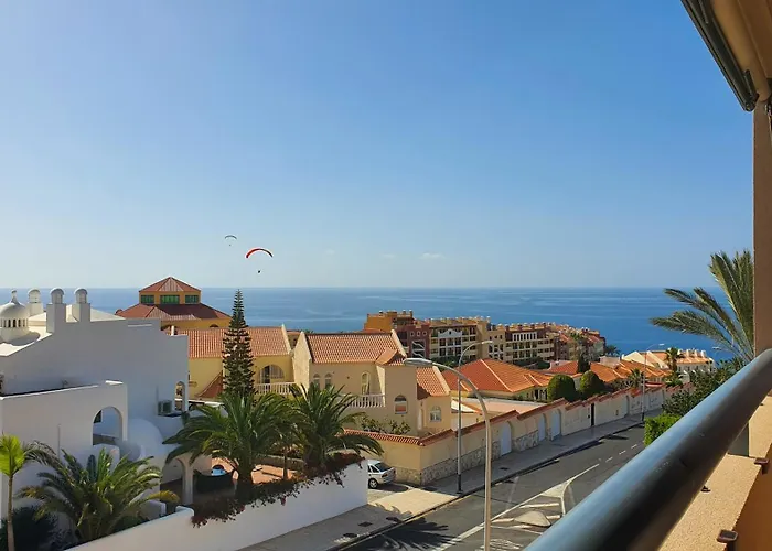 Sea&sun Paradise, Heated Pool, 2br, Parking Apartamento *
