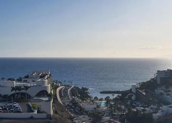 Apartamento Sea&sun Paradise, Heated Pool, 2br, Parking