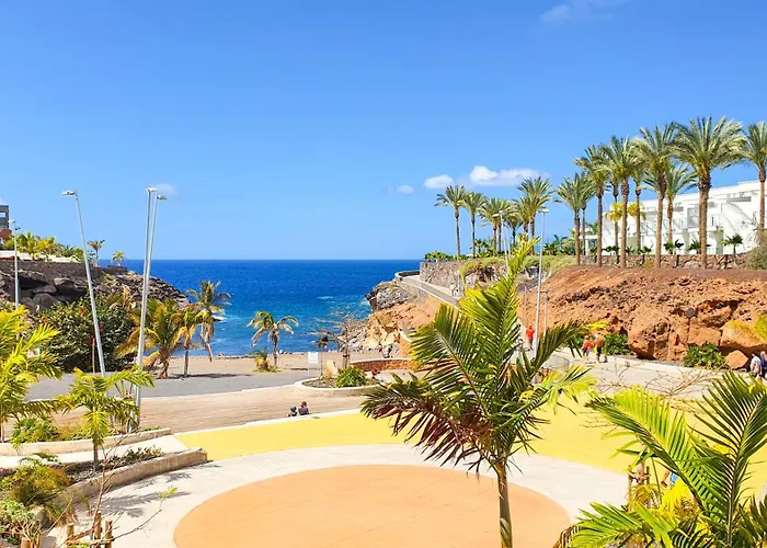 Sea&sun Paradise, Heated Pool, 2br, Parking Apartamento
