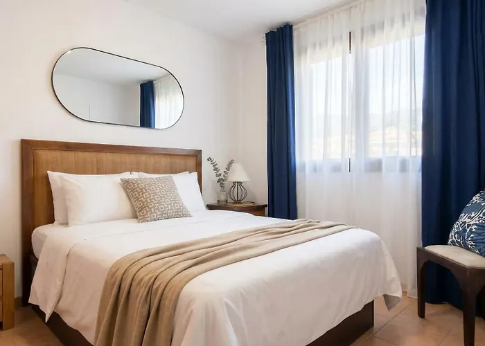 Sea&sun Paradise, Heated Pool, 2br, Parking Playa Paraíso